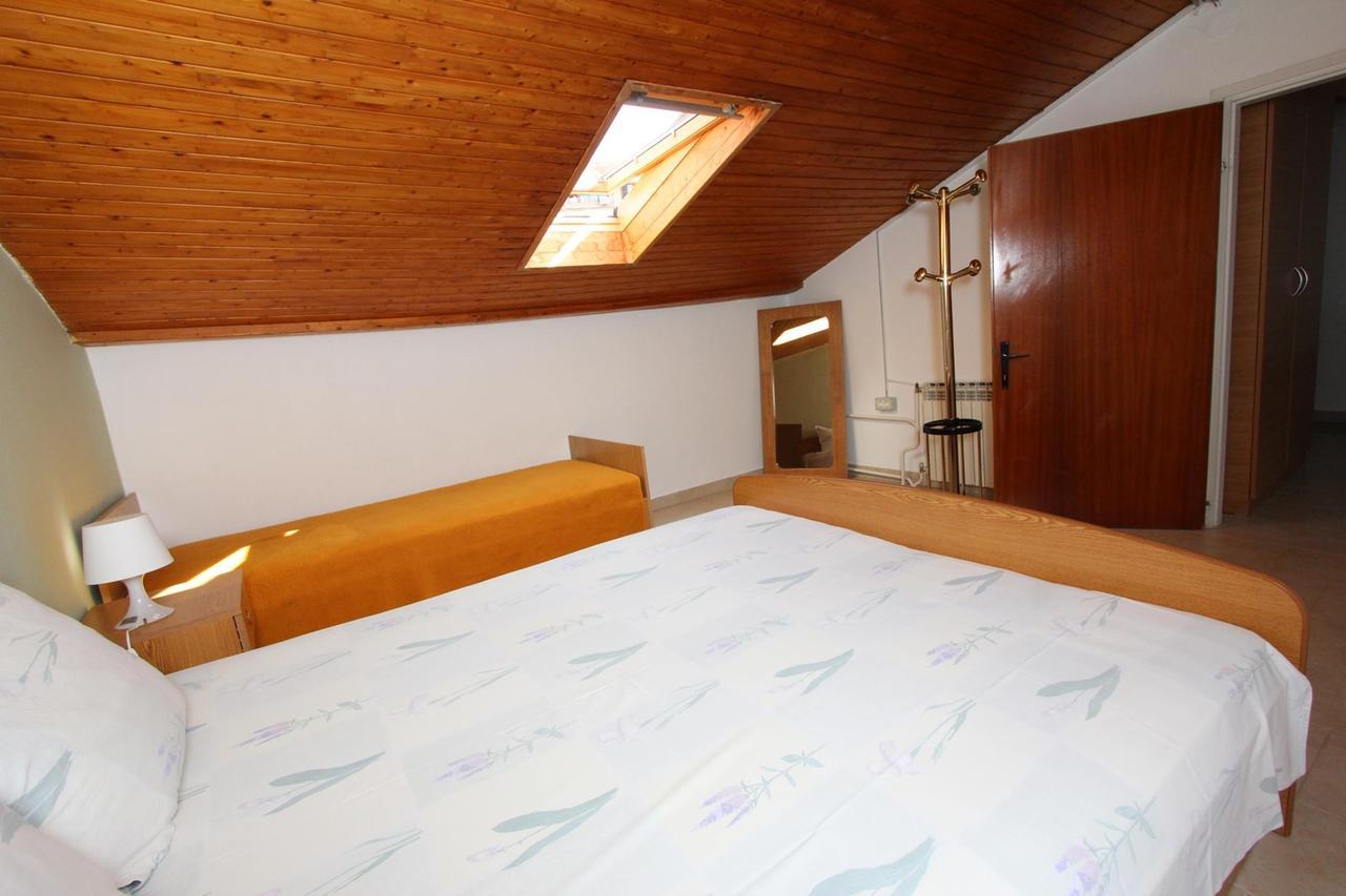 Apartments Tara Rovinj Exterior foto