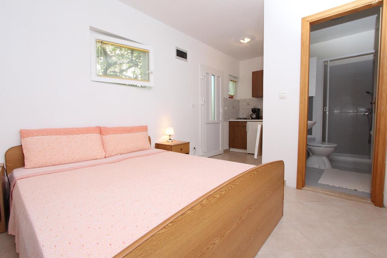 Apartments Tara Rovinj Exterior foto