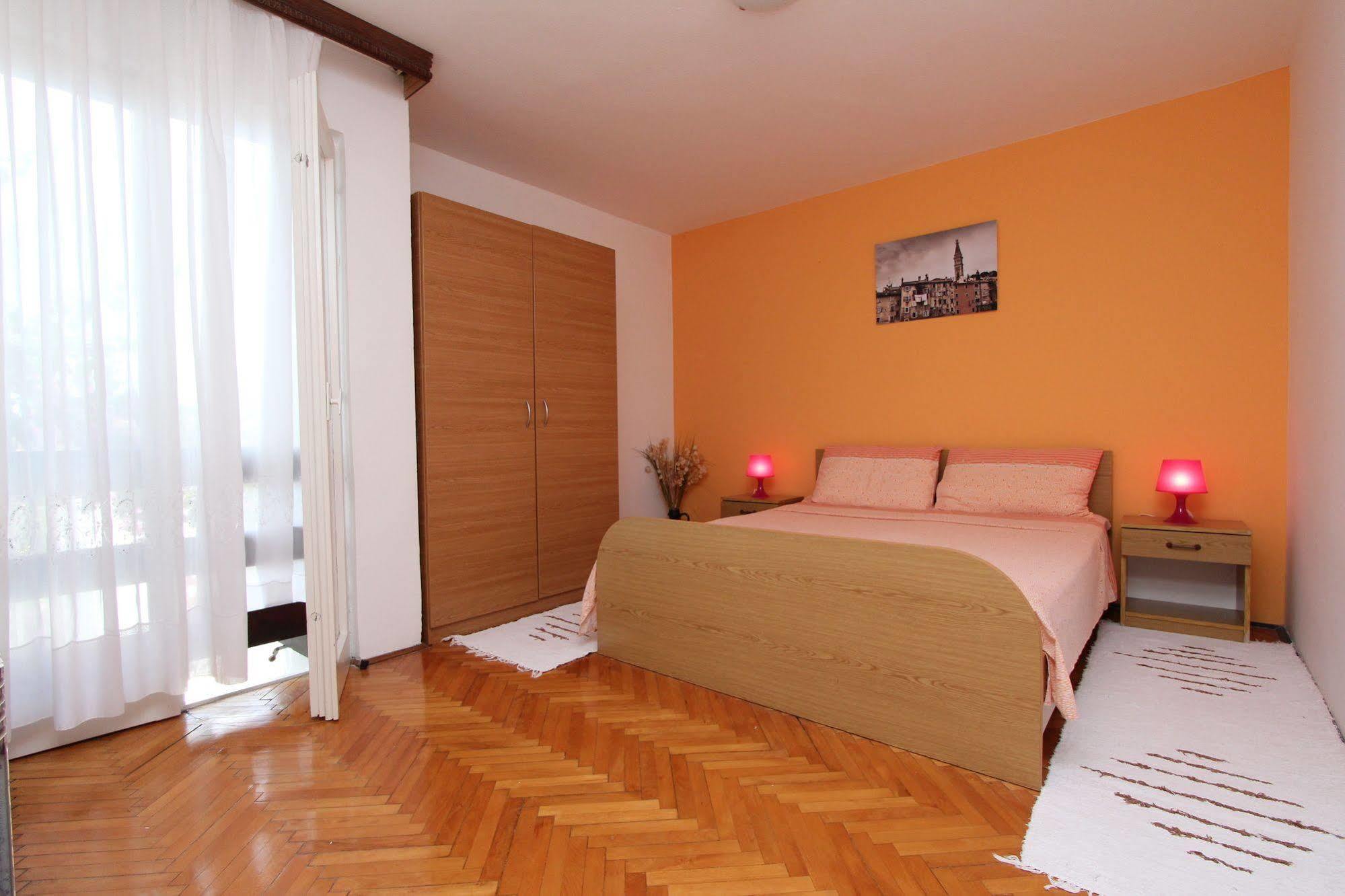 Apartments Tara Rovinj Exterior foto