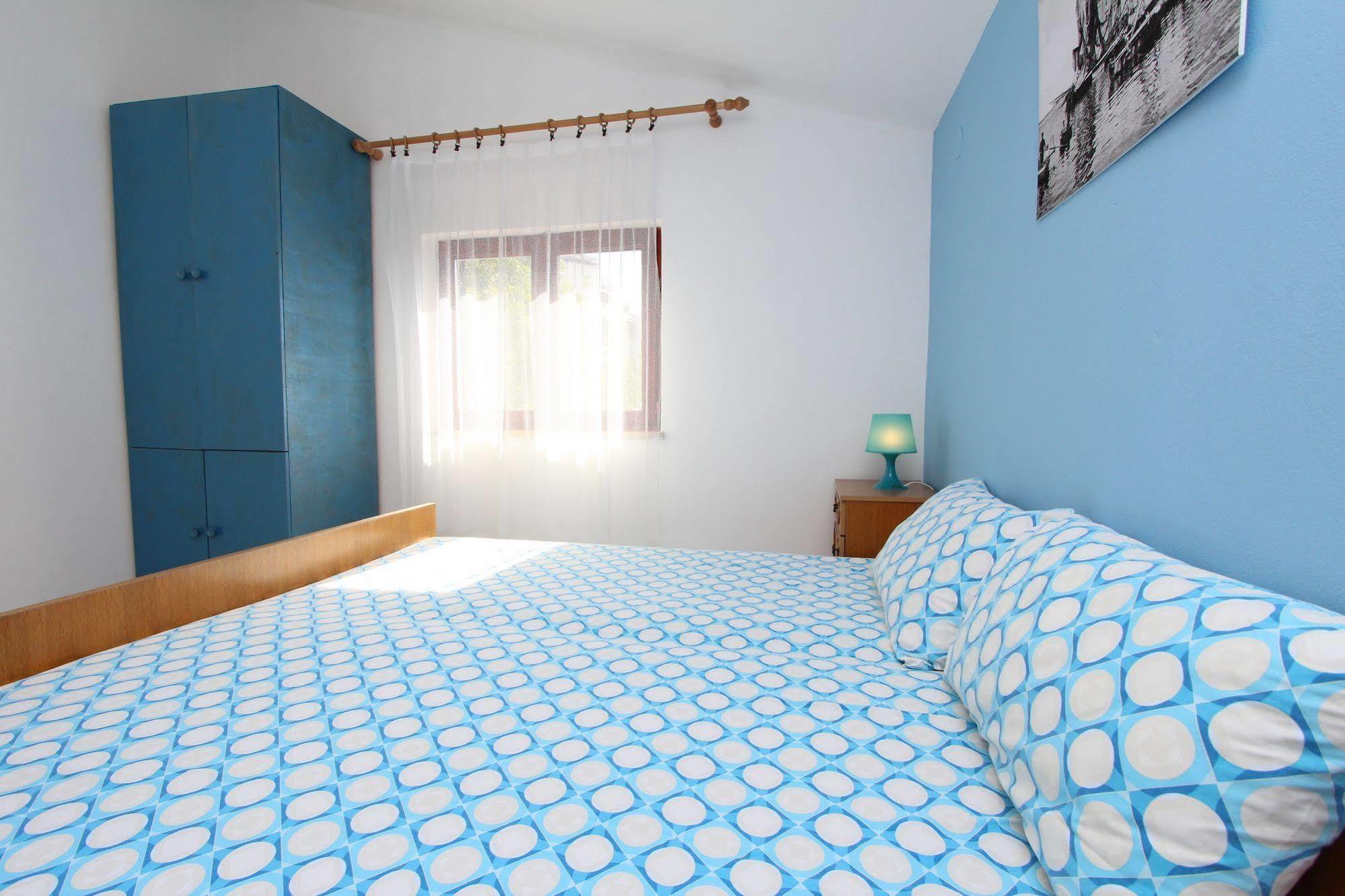 Apartments Tara Rovinj Exterior foto
