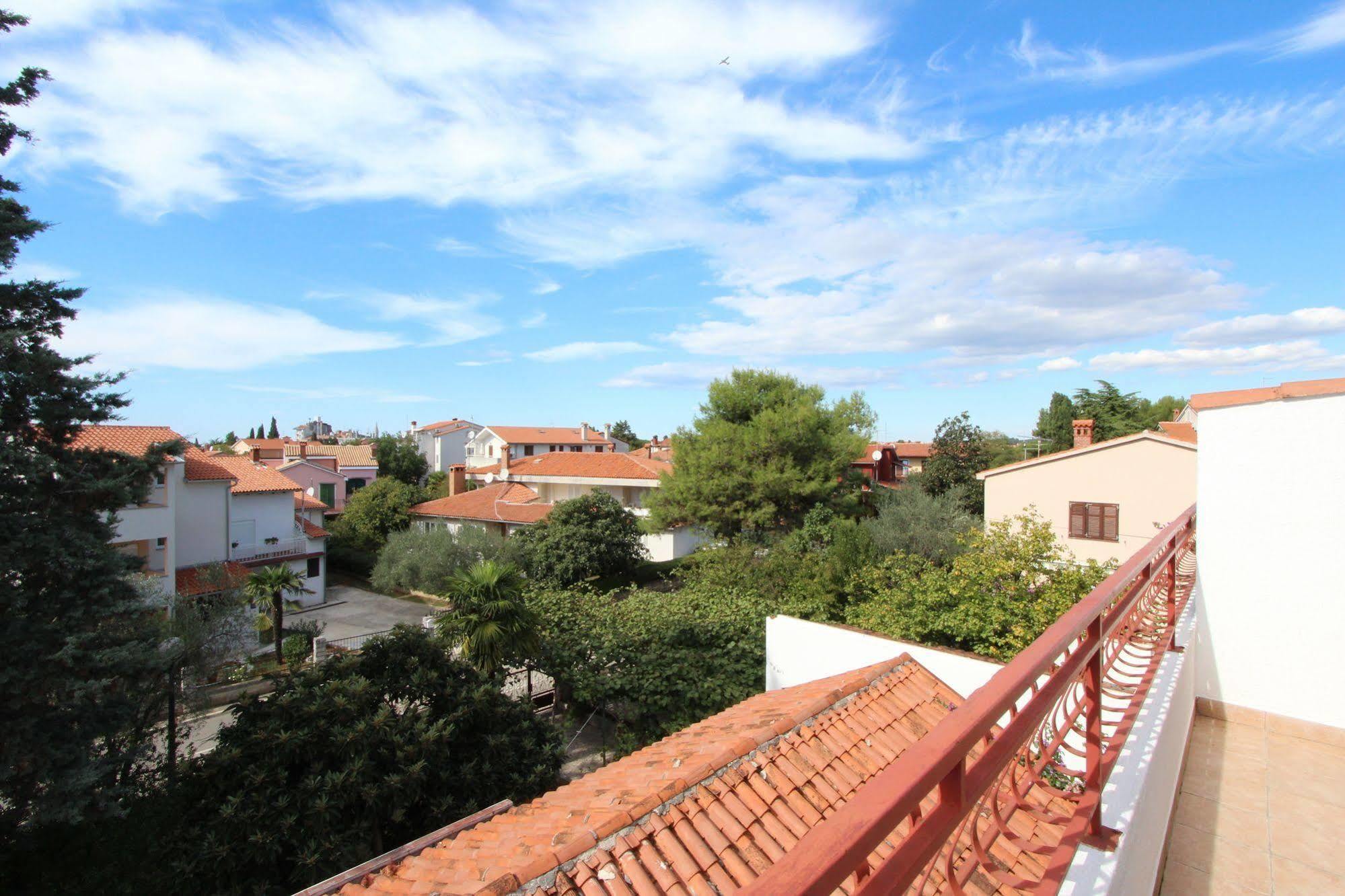 Apartments Tara Rovinj Exterior foto